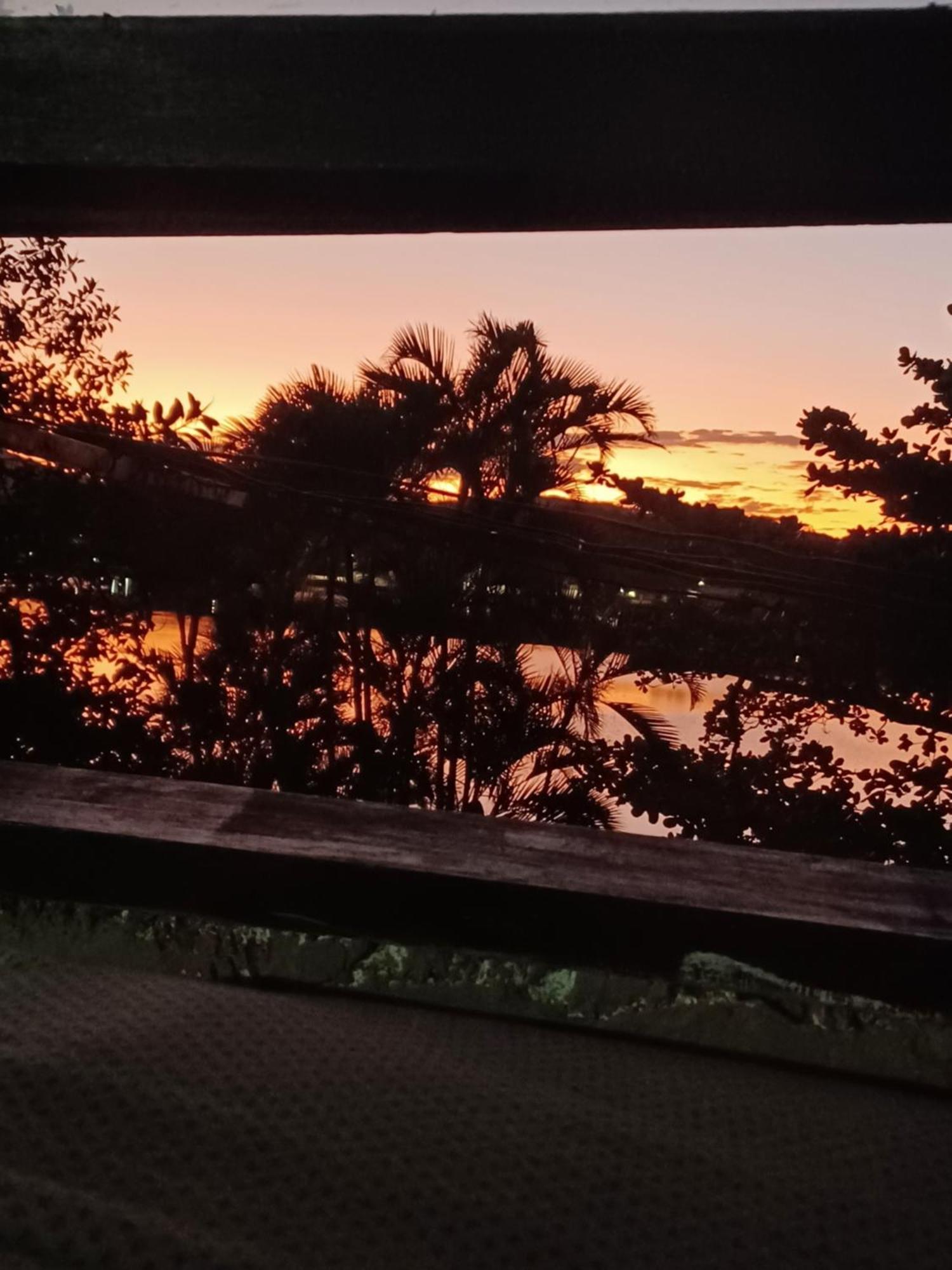Lakehouse 24Hs Hostel Lagoa Conceicao Florianopolis Bagian luar foto