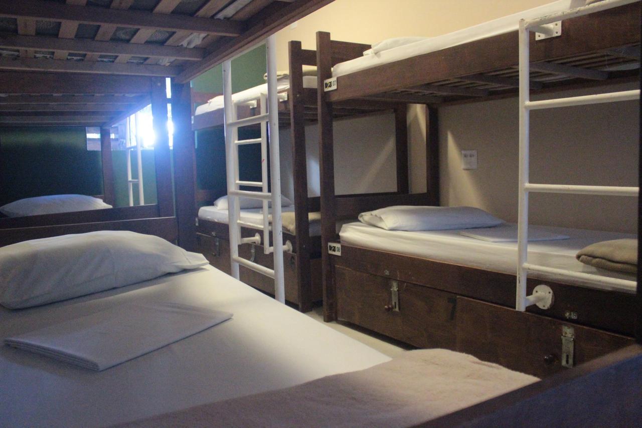 Lakehouse 24Hs Hostel Lagoa Conceicao Florianopolis Bagian luar foto